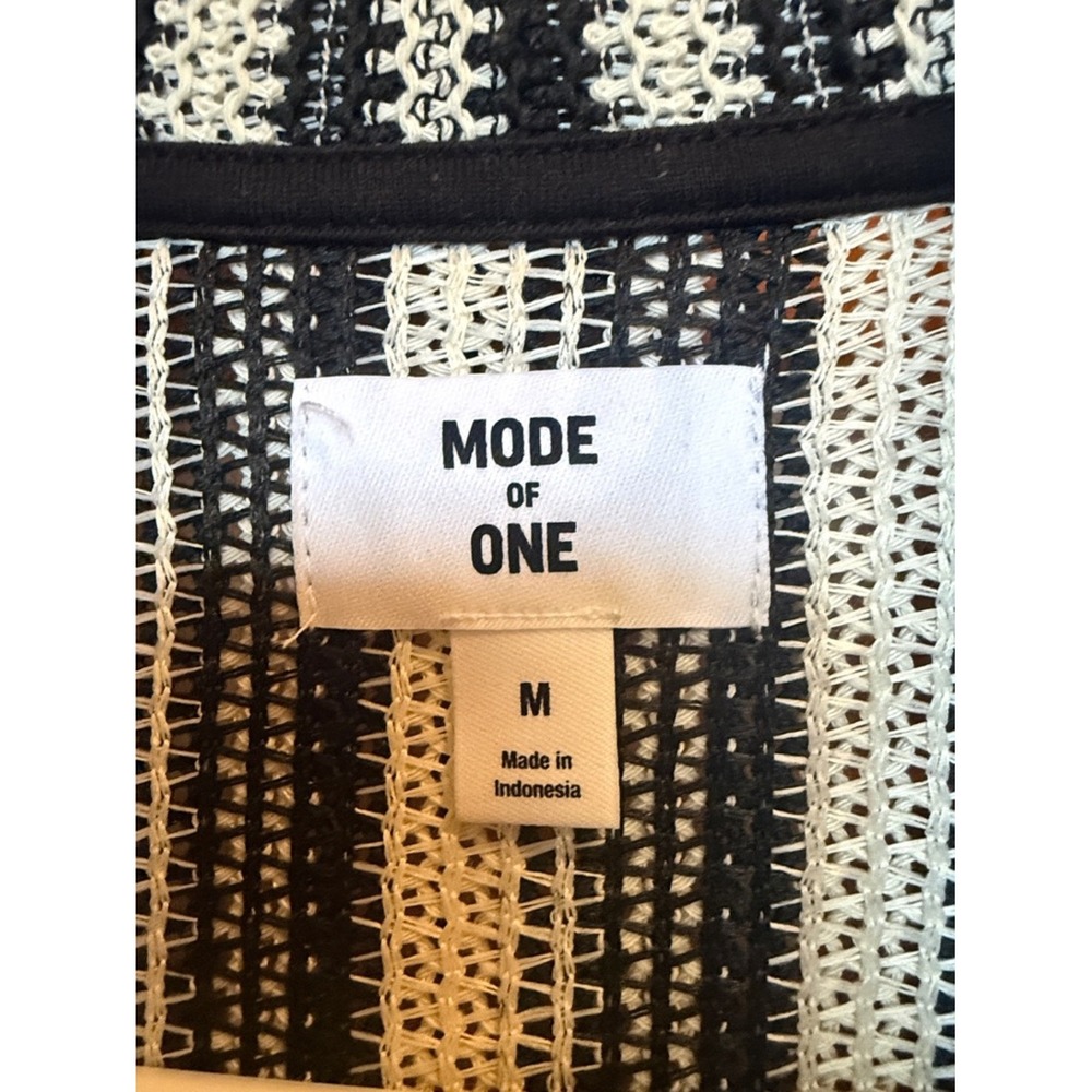 Mode of One Mens Black White Striped Crochet Knit Camp Collar Shirt Medium - Picture 2 of 5